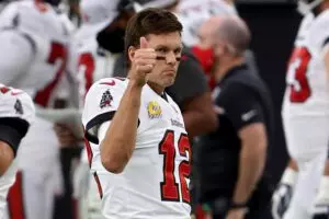 Home 11 Tom Brady