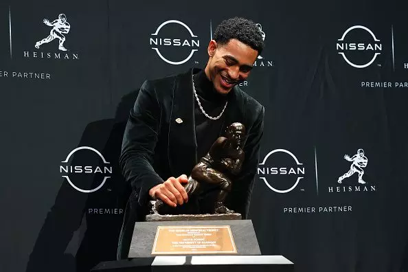 2022 Heisman Trophy Odds