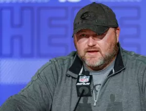 Home 5 Joe Douglas' Free Agency