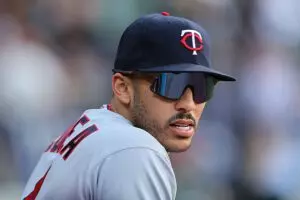 Giants lost Carlos Correa