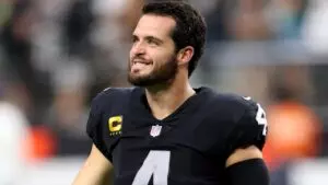 Derek Carr