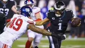 Home 13 Giants Upset