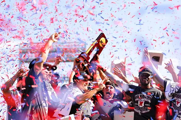 college baseball rankings