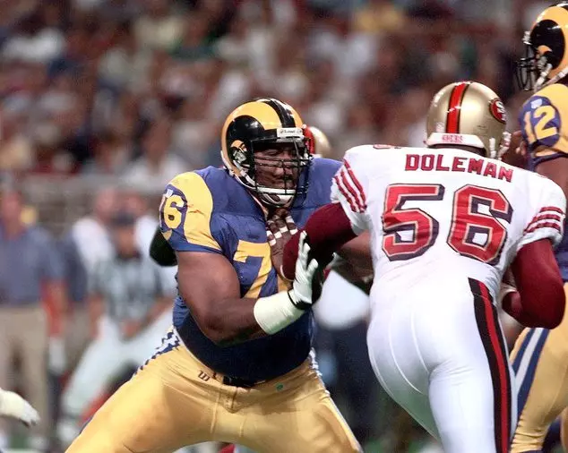 3 Dominant Offensive Linemen of the 2000s