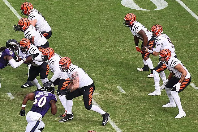 Ravens vs Bengals OCT2021 cropped
