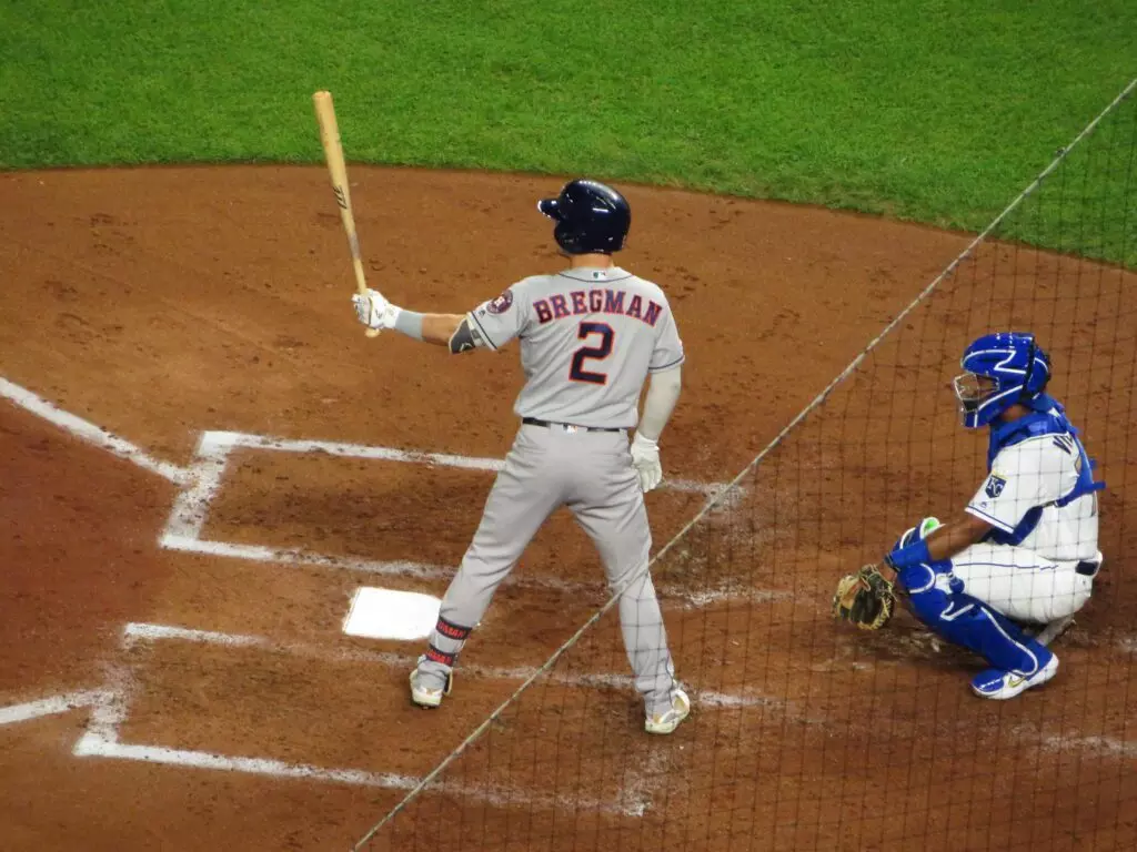 48730484302 b6d981228b k