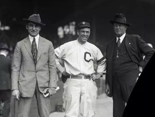 49808121097 8280485e3c o