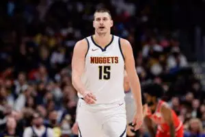 Home 9 NBA MVP