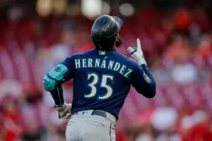Home 12 free agent hitters