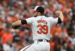 Home 14 pitching free agents