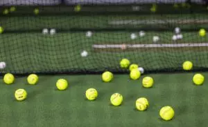 Home 4 softball vs baseball