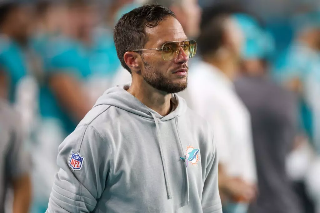 Mike McDaniel Falcons head coach