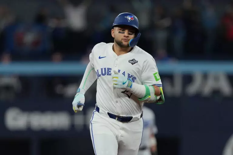 signing Bichette