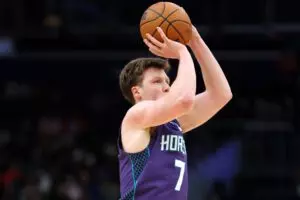 Knueppel's historic night