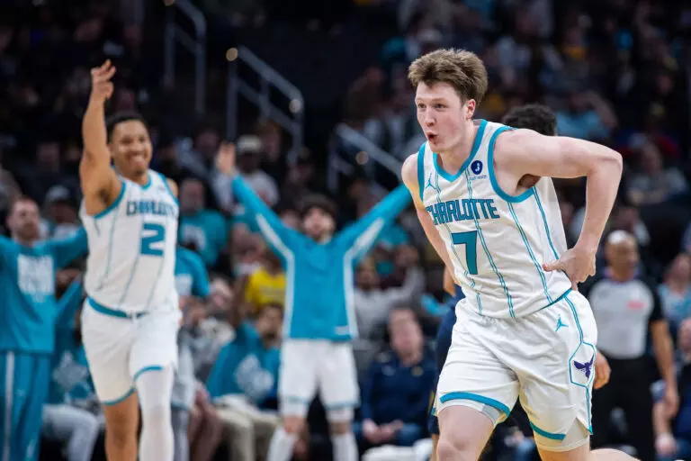 Home 7 Hornets