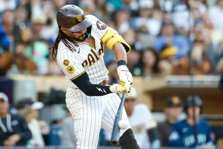 Home 4 Tatis Jr. notable stars