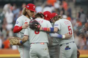 Home 1 Phillies win the division