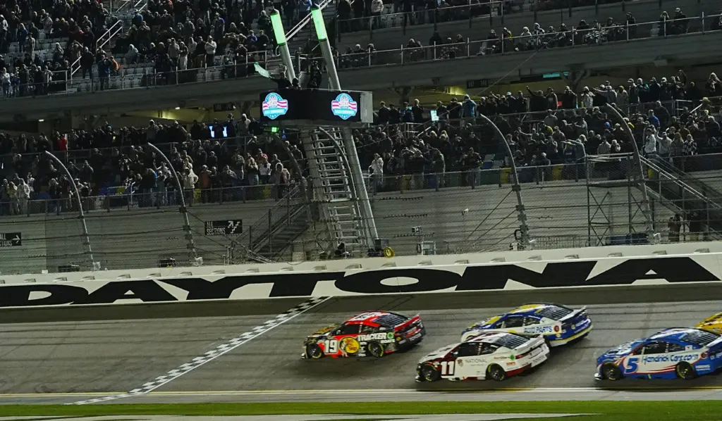 2026 NASCAR Championship Contenders: Four Drivers Outside the Top Five in Points to Watch 3 NASCAR Championship contenders