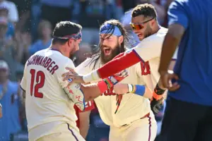 Home 1 Phillies extend winning streak