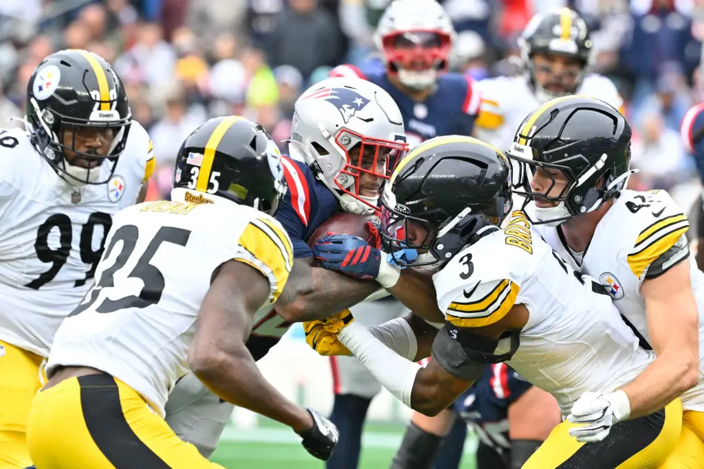 Analyzing the Pittsburgh Steelers’ Loss to the Patriots 3 Handerson rushing in Steelers' loss