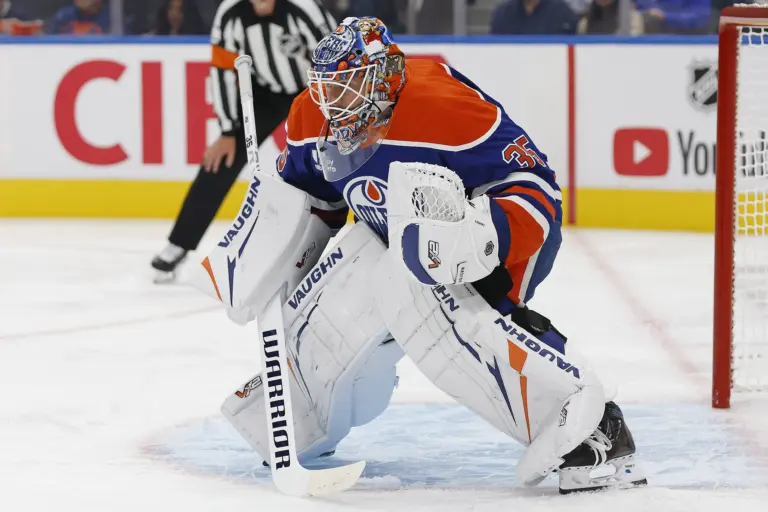 Oilers goalie Tristan Jarry gets ready to face a shot against the Winnipeg Jets.