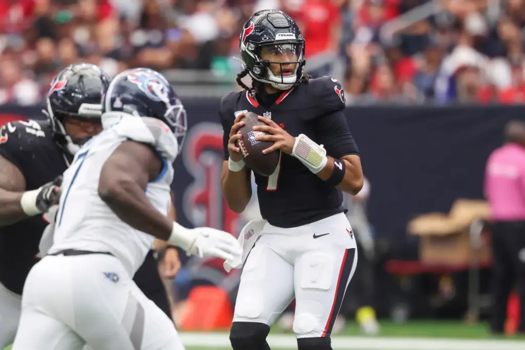 2025 09 28T203051Z 357694763 MT1USATODAY27195608 RTRMADP 3 NFL TENNESSEE TITANS AT HOUSTON TEXANS
