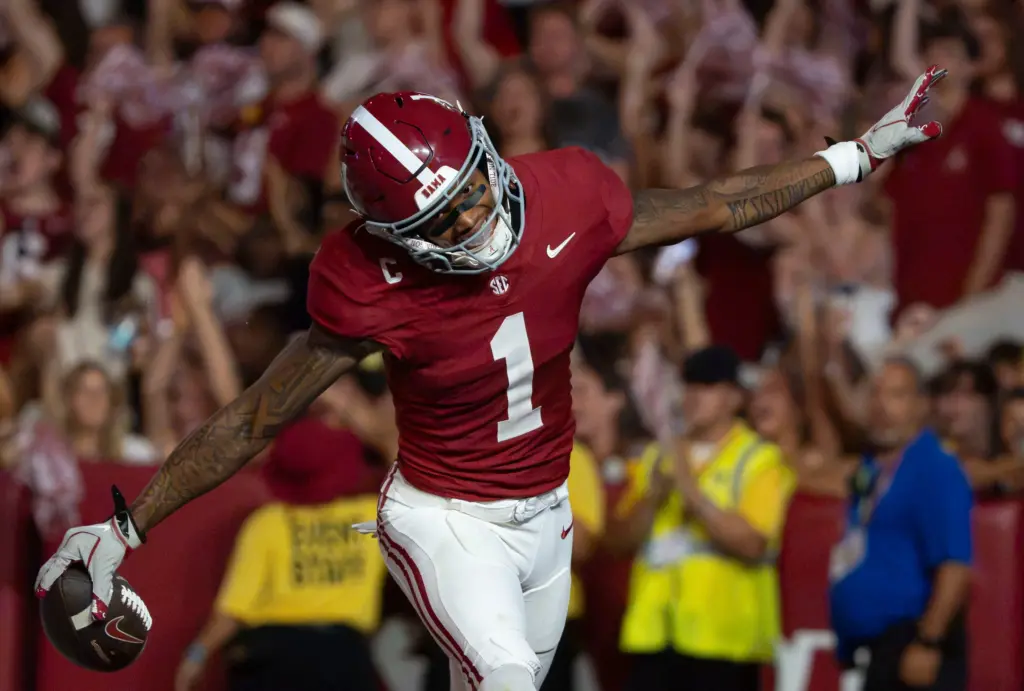 Crimson Catalysts: Ranking Alabama Football's Best Offensive Standouts This Season 2 Alabama's best offensive standouts