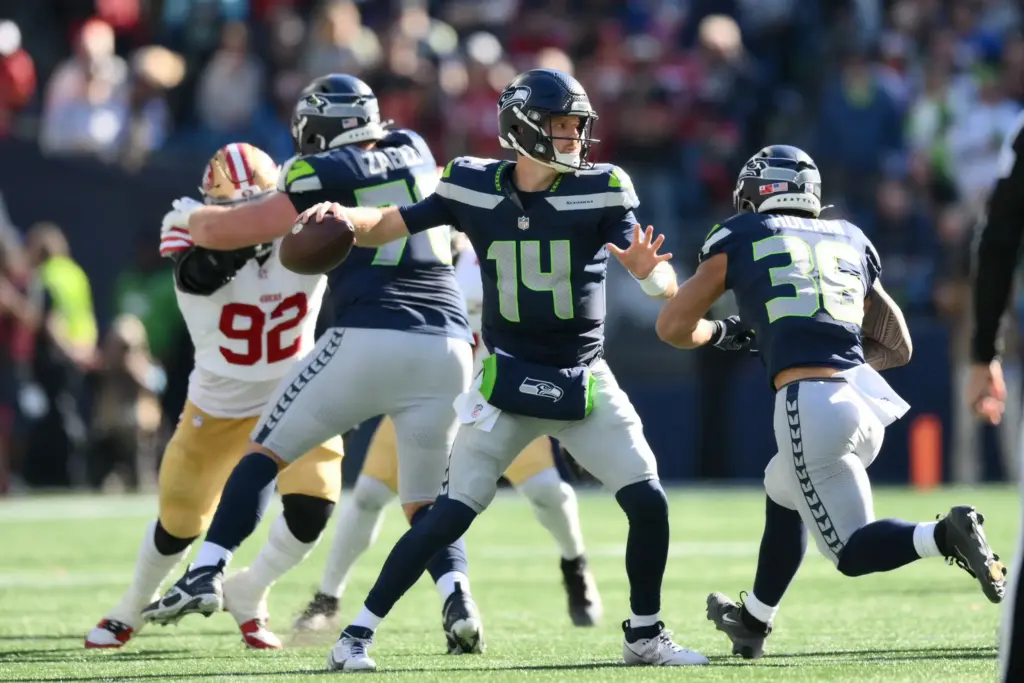 2026 10 11T215747Z 991353483 MT1USATODAY30060652 RTRMADP 3 NFL SAN FRANCISCO 49ERS AT SEATTLE SEAHAWKS