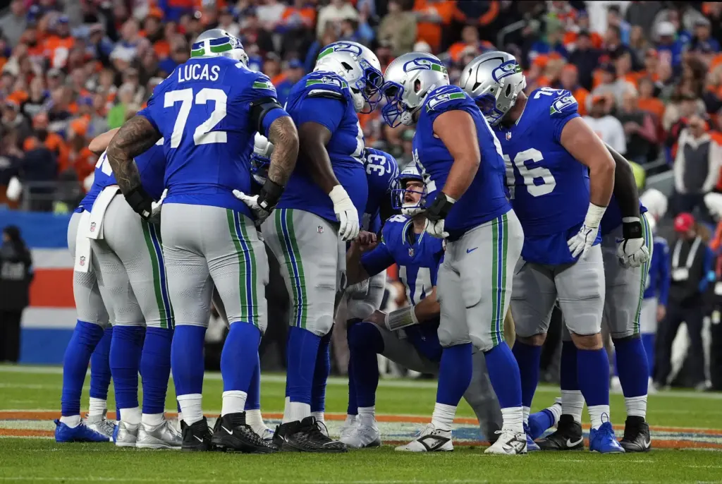 NFL Panic Meter: Ranking Teams Biggest Concerns After Week 6 4 Seahawks' offense huddles vs Broncos
