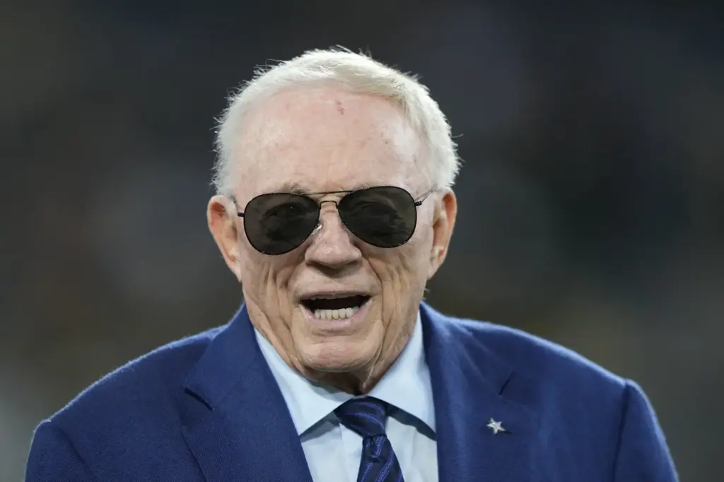 Jerry Jones has a difficult decision to make before the NFL trade deadline.