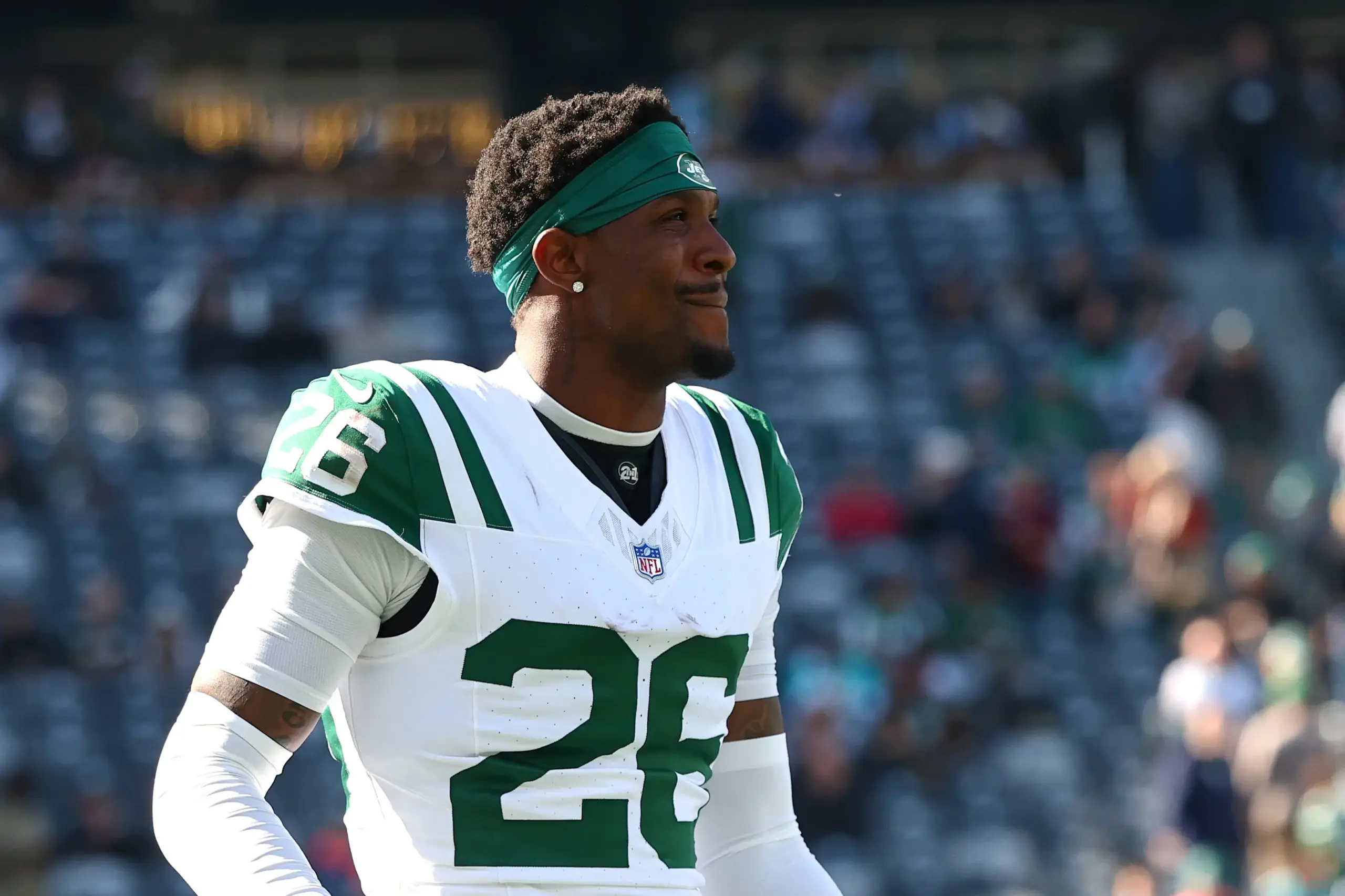 NFL Trade Deadline: 1 Trade for Every NFC North and NFC South Team 3 2026 10 25T163128Z 1222044995 MT1USATODAY30182681 RTRMADP 3 NFL MIAMI DOLPHINS AT NEW YORK JETS scaled