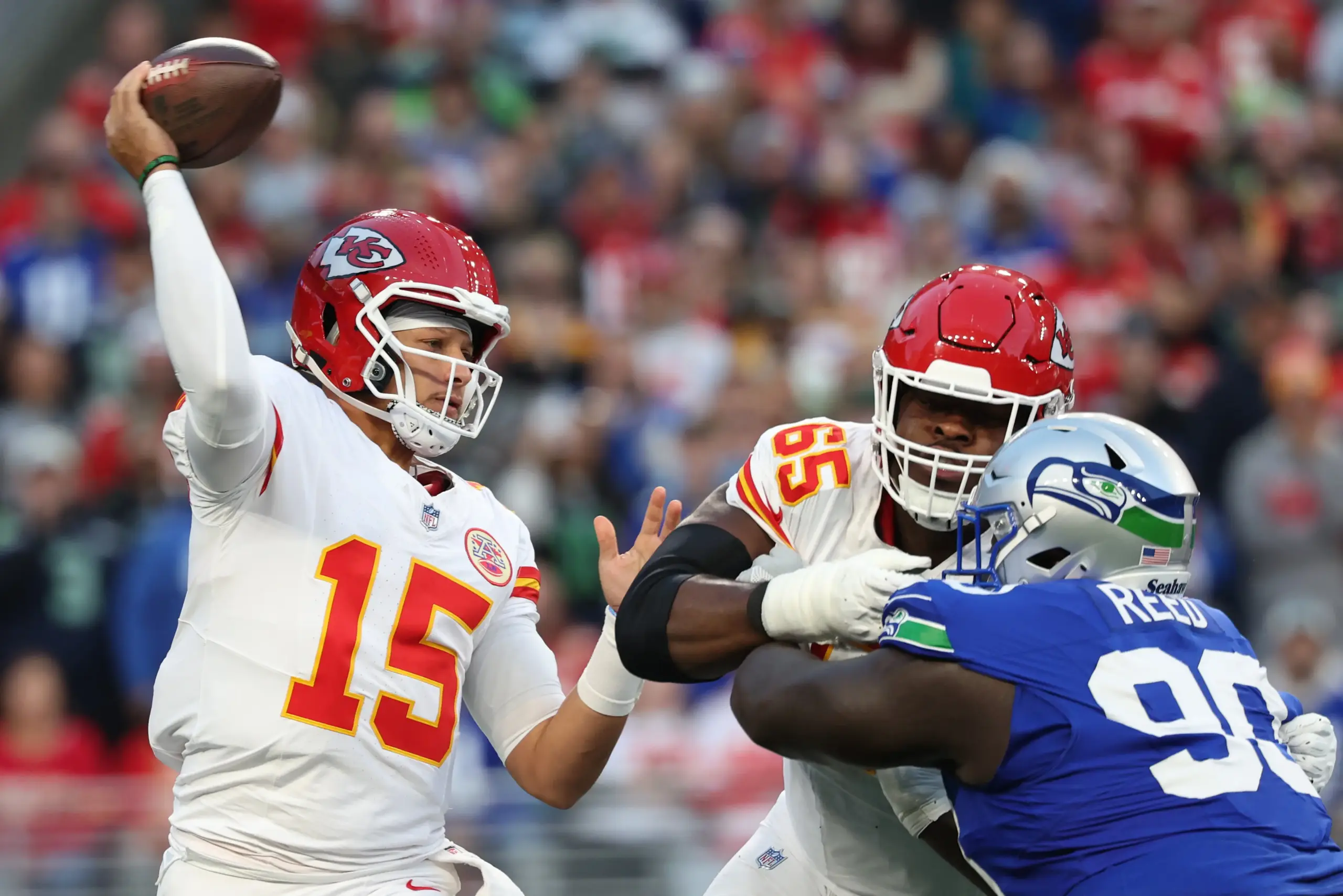 Patrick Mahomes' Chiefs Have a Third-Down Problem — and Seattle Made Them Pay 3 Patrick Mahomes throws against Seattle