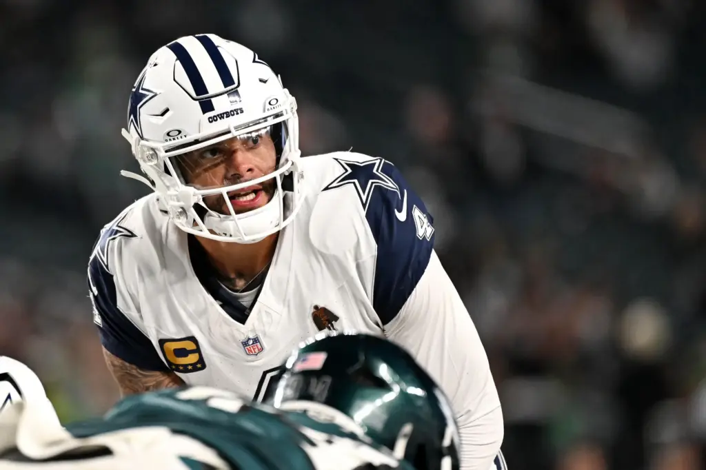 Dak Prescott Delivers When Dallas Needs Him Most, but Who Listens? 2 Dak Prescott delivers when Dallas needs him most.